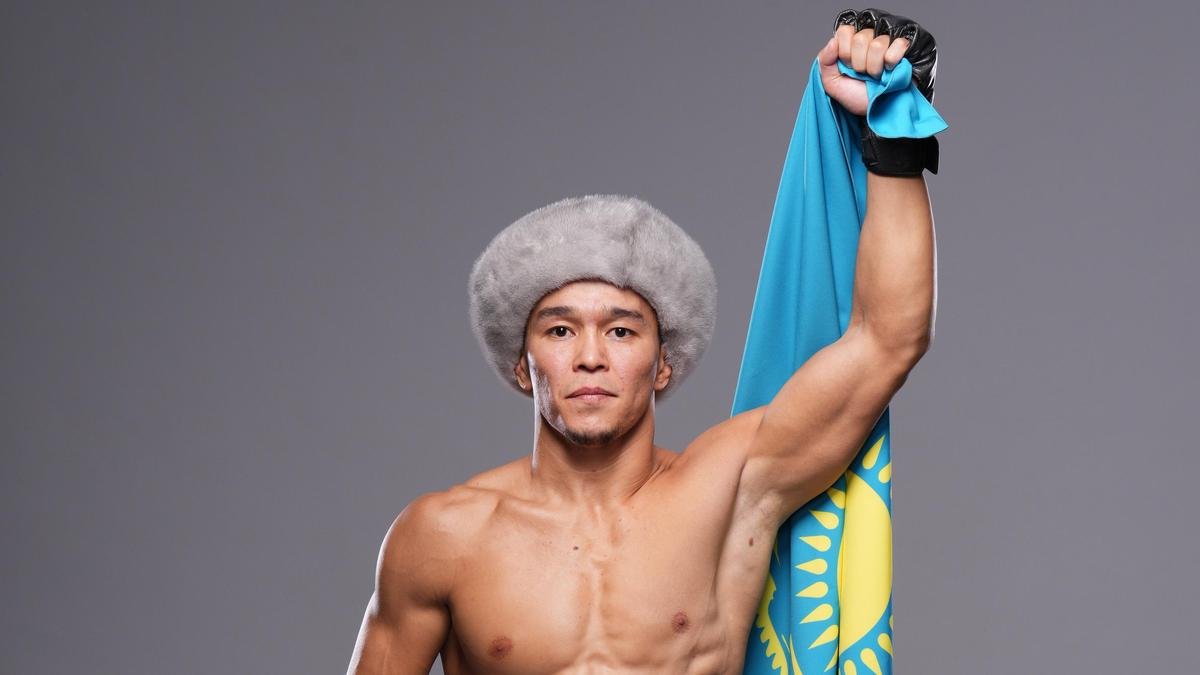 Асу Алмабаев UFC-дегі кезекті жеңісіне жетті